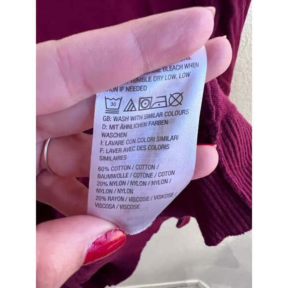 D&Co Essentials Long Sleeve Burgundy Lightweight Sweater Women's Size 1x - Picture 4 of 5